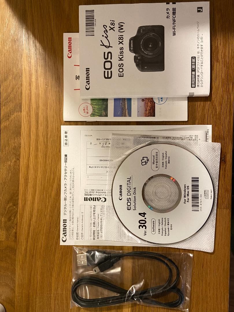 Canon kiss x8i ダブルレンズセット +追加レンズ