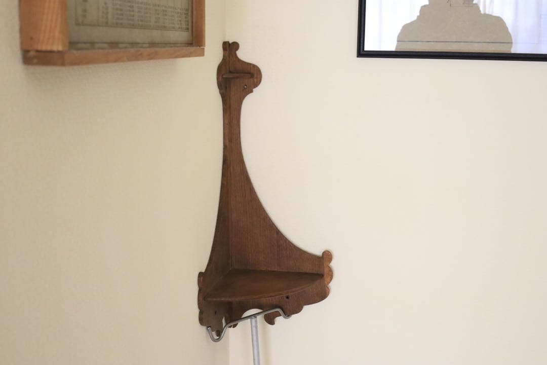 コーナーキャビネット　ヴィンテージ　アンティーク