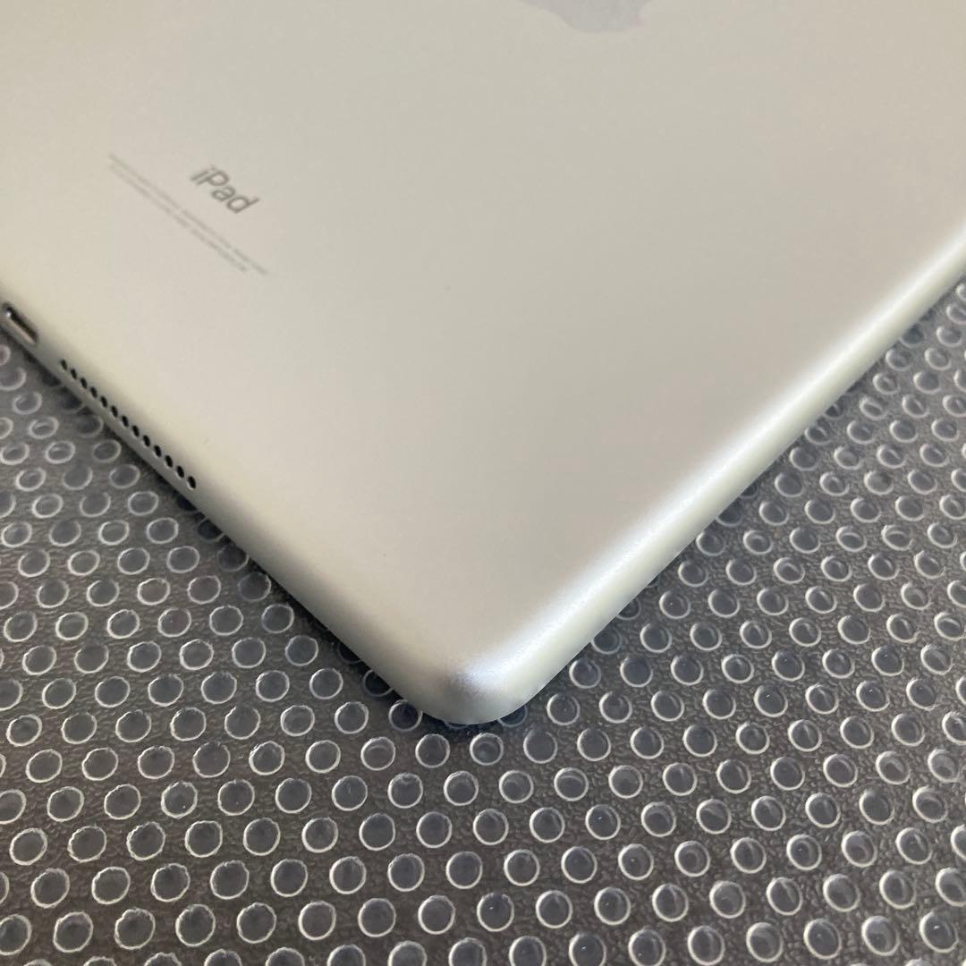 886【早い者勝ち】電池最良好☆iPad6 第6世代 32GB WIFIモデル☆