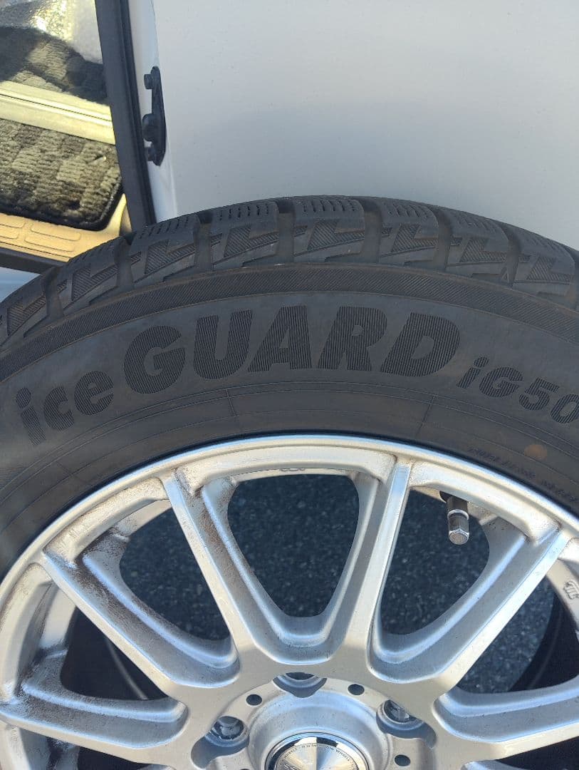 1月末まで！15インチ アルミホイール トヨタ80スタッドレス！ヴォクシー