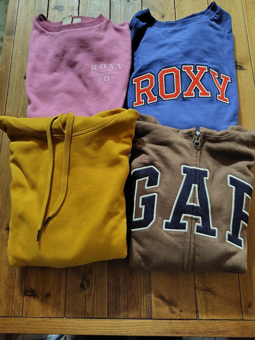 【本日限りｓALE】【未使用＆未使用に近い美品】ROXY✲GAP✲GU4点SET