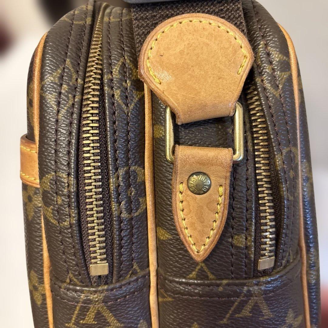 ルイ・ヴィトン モノグラム　リポーターPM 保存袋付き　美品