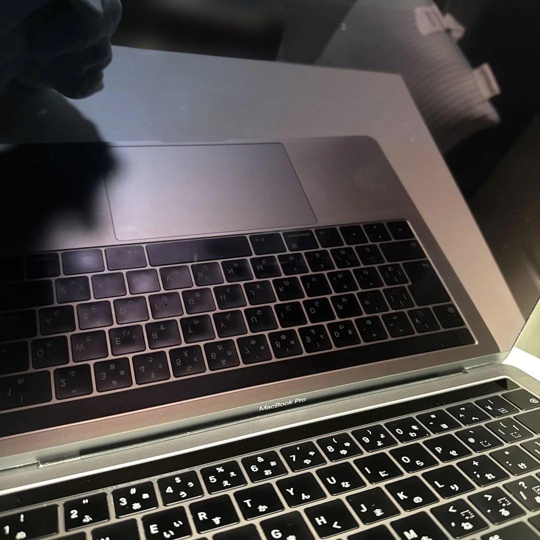 MacBook本体 MacBook Pro 13-inch 2019 i5 8GB 256GB
