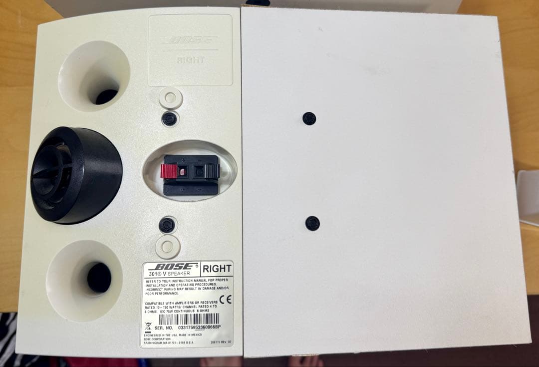 BOSE ボーズ　301V スピーカー