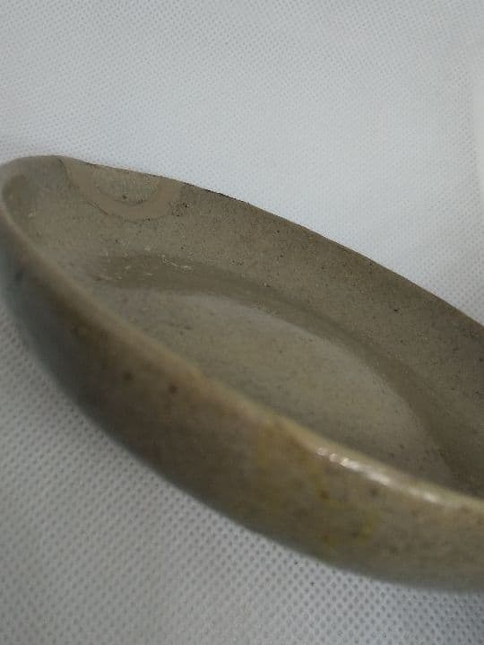 【お値下げ】骨董 無地唐津 平盃(向付)欠け有り