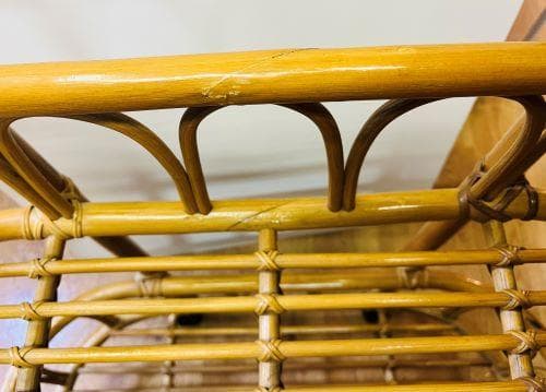 J【中古品】ラタン 籐 キャスター付ラック 2段　移動もラクラクです。