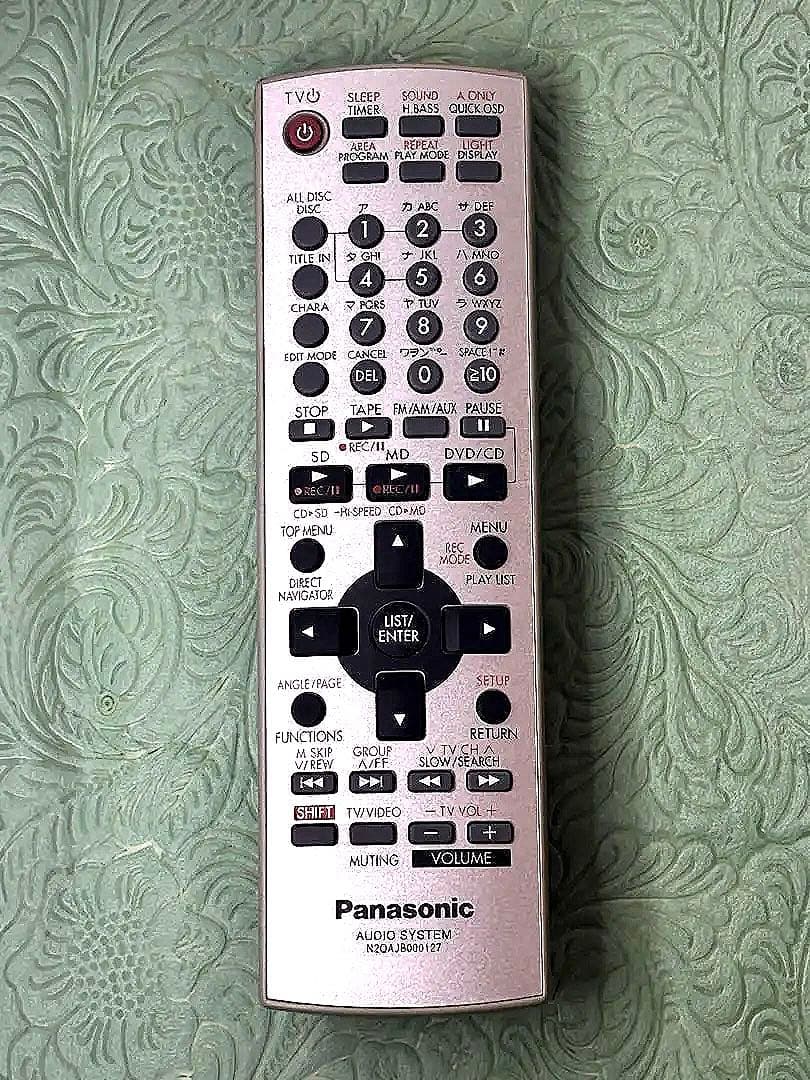 Panasonic DVD内蔵CD/SD/MDカセット付　SC-PM910DVD