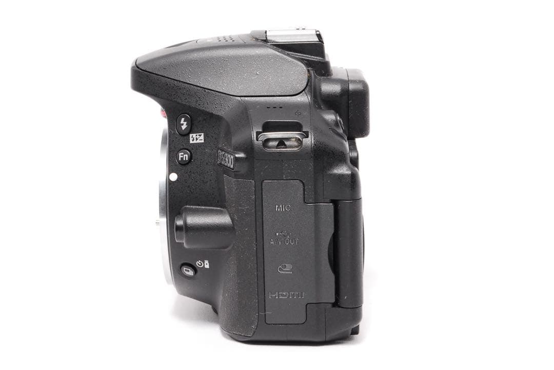 シャッター数少なめ◆Nikon D5300◆WiFiで楽々転送◆一眼レフカメラ◆