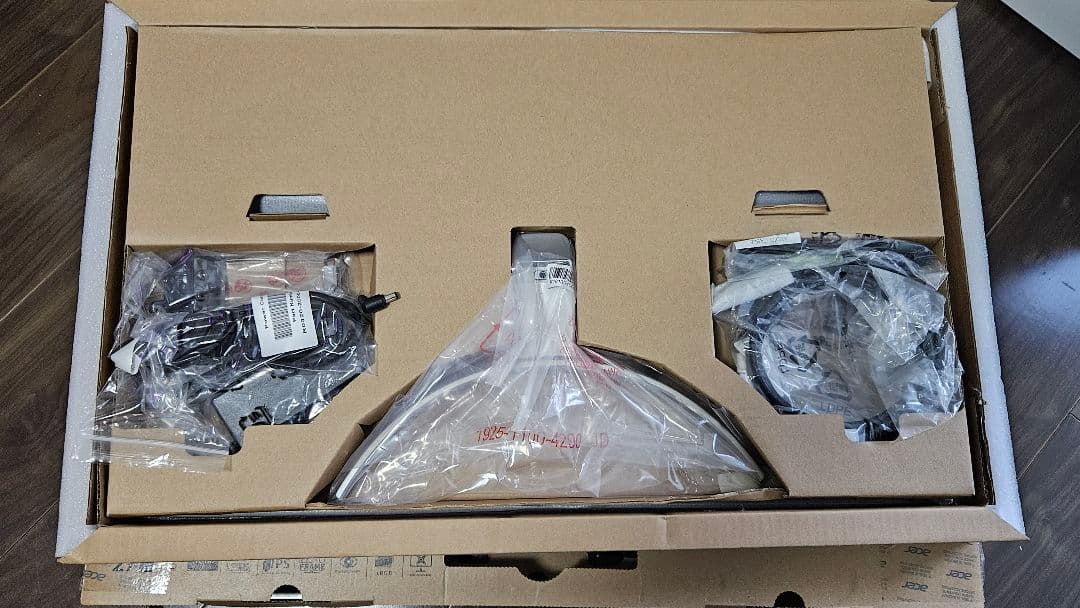 acer RC1 Series 27インチ モニター