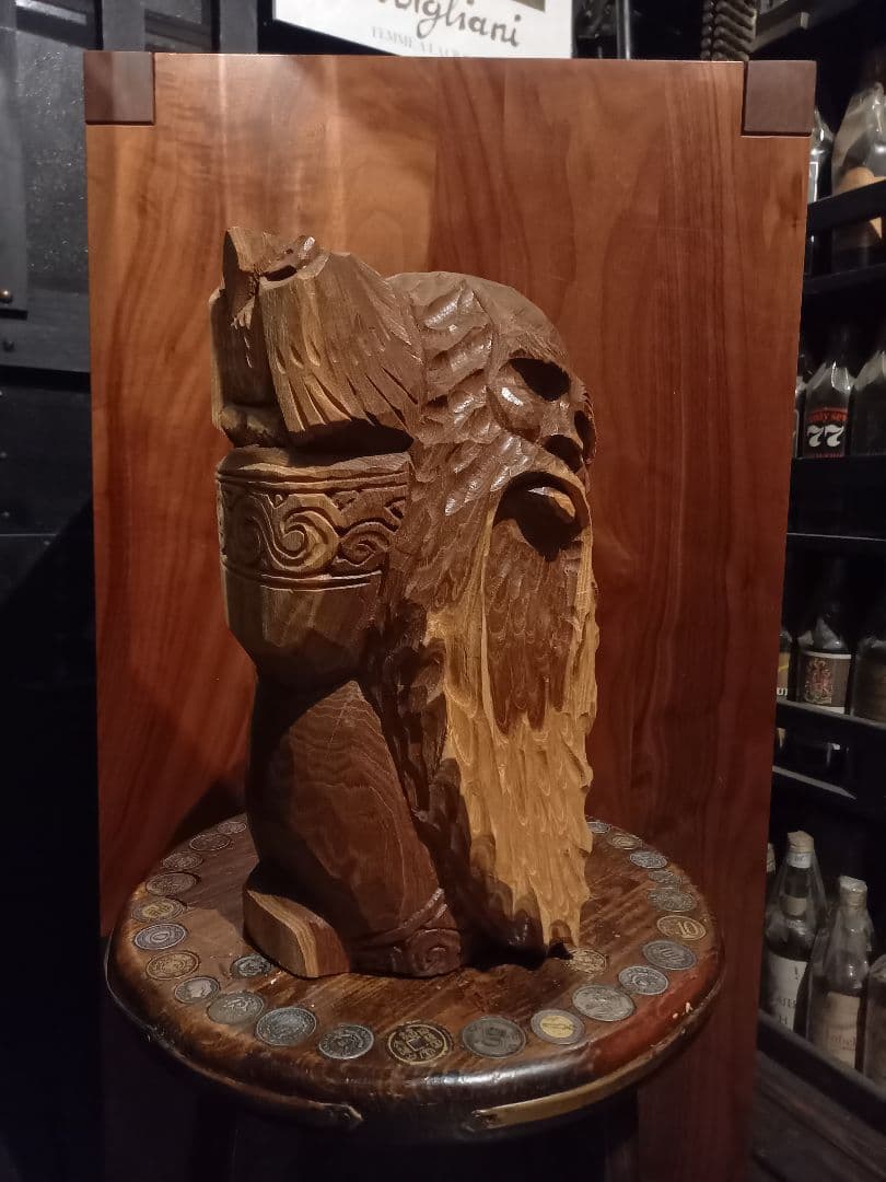 希少　千島アイヌ　シマフクロウ　コロボックル　マキリ　槐　一刀彫