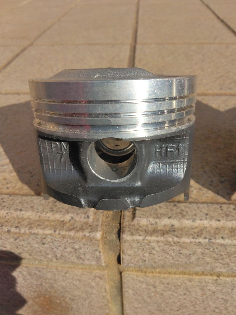 シビックエンジンピストン PM7。6個セット アルミ製