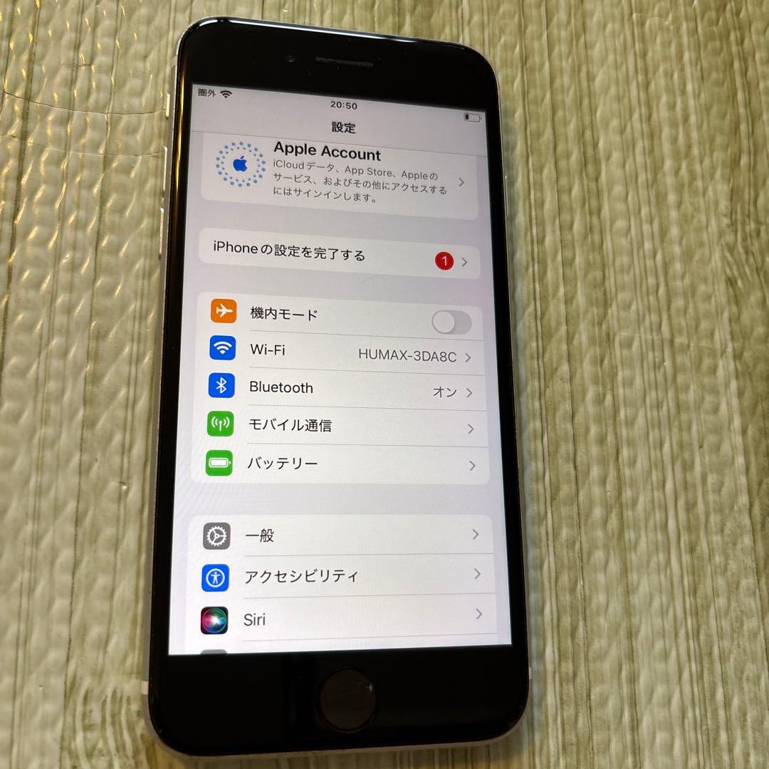 Apple iPhone SE 第2世代　本体　ホワイト　128GB