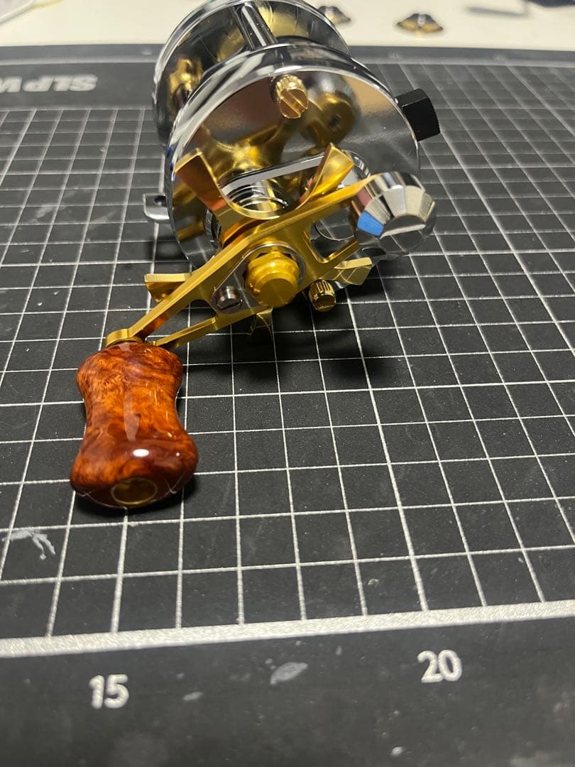 極上未使用　アブ　アベイル　1501c 2501c ABU 渓流