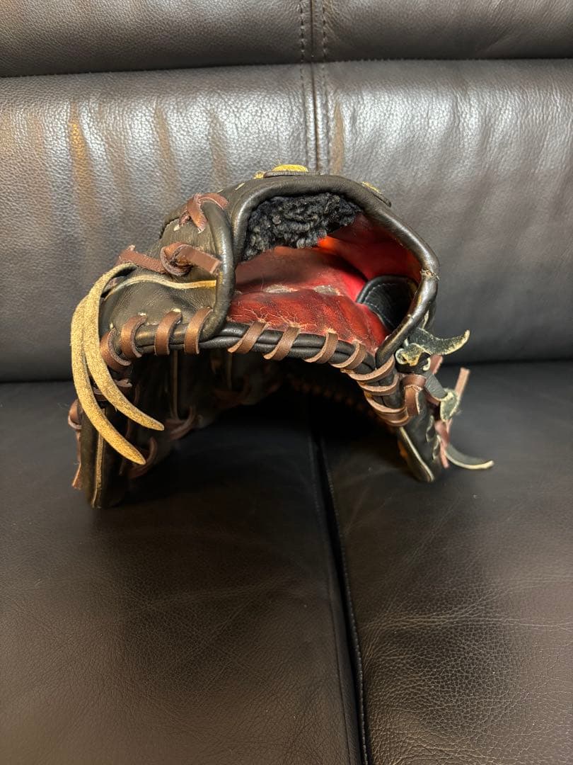 アンダーアーマー 硬式内野手用グラブ