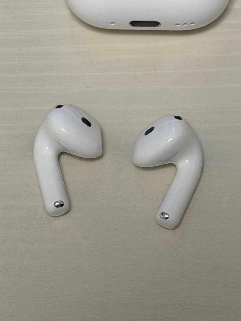 【美品・即発送】AirPods 4 ANC搭載 正規品