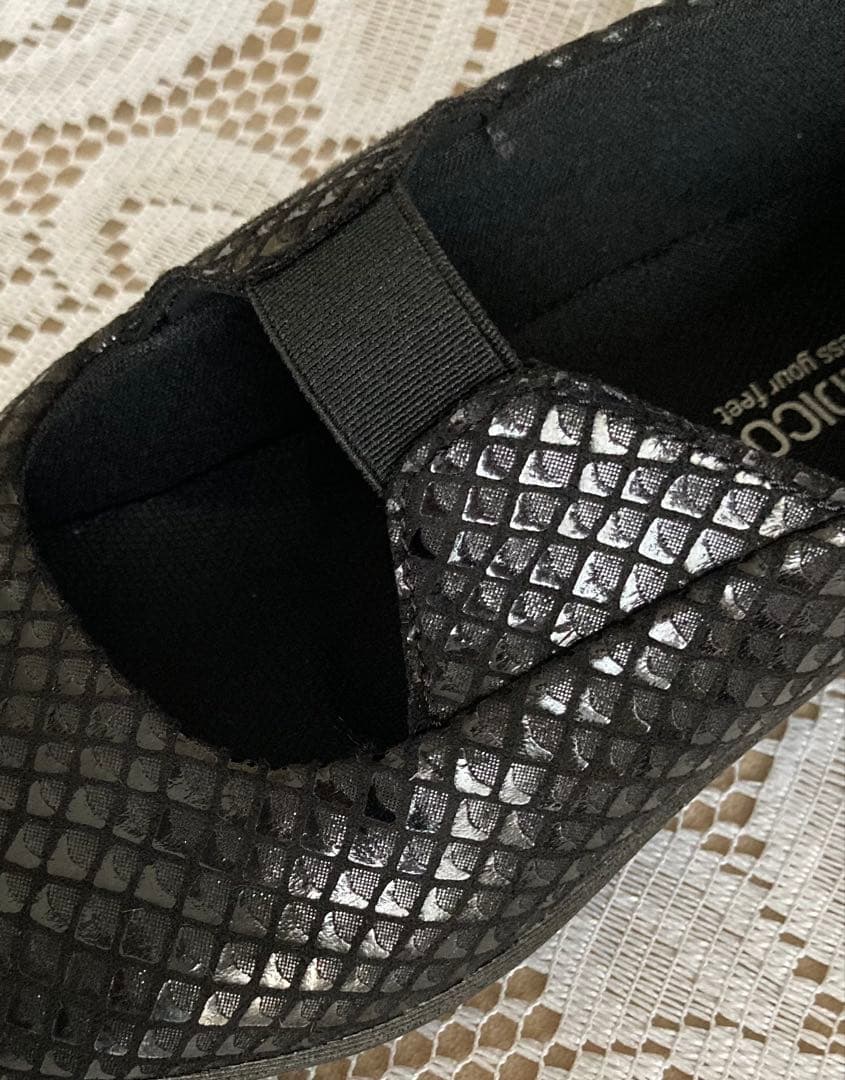 新品未使用　ARCOPEDICO バレリーナ ポルトガル製　外反母趾　幅広甲高