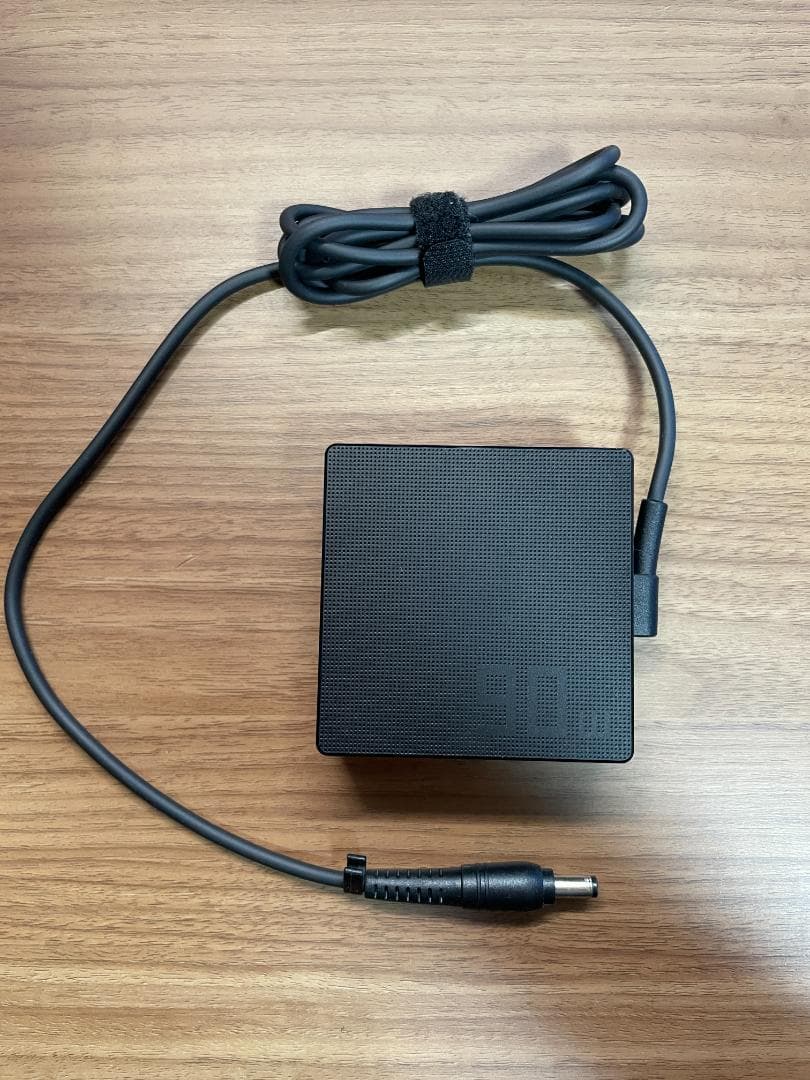 ASUS ROG PG27AQDM ゲーミングモニター