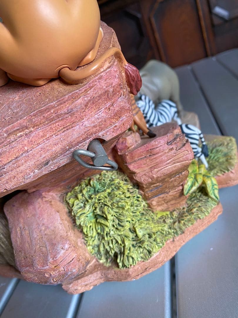 25周年記念限定品　ライオンキングキング・スノーグローブ　オルゴール　レア