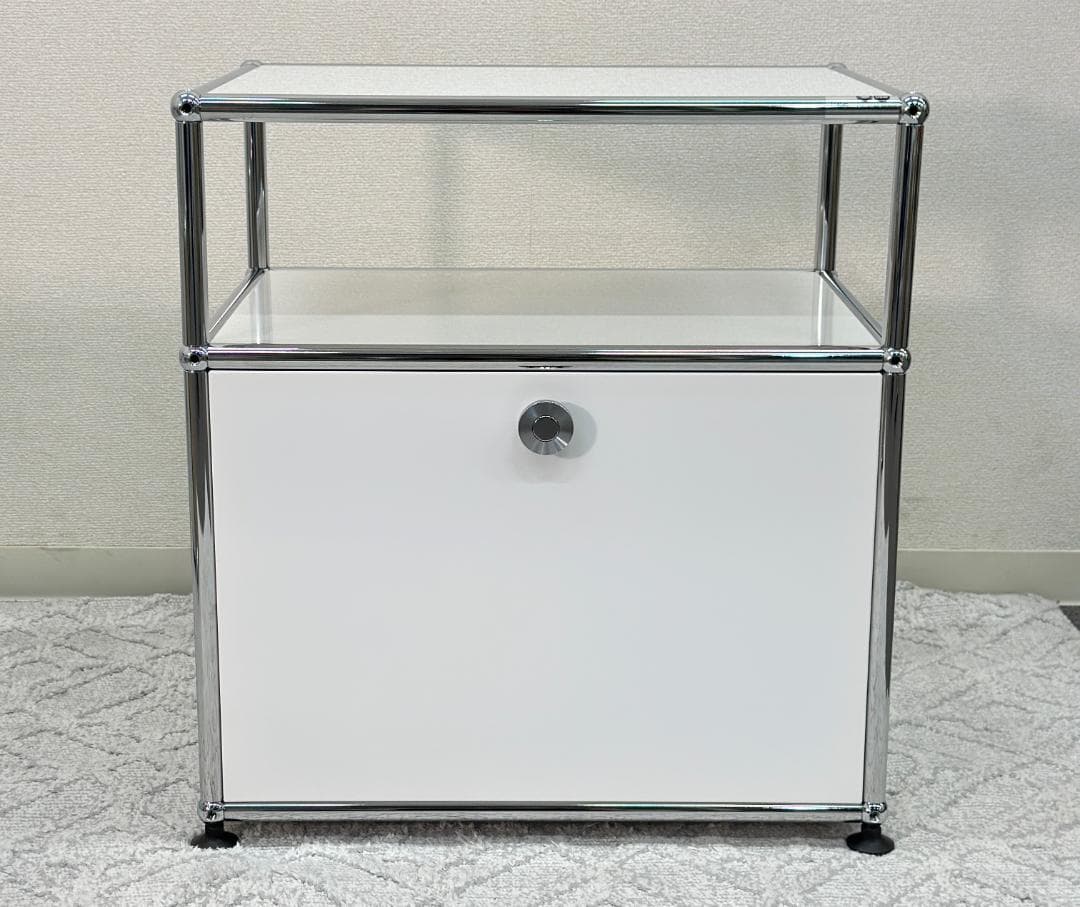 ほぼ未使用品■USMハラー■ローボード　ミニキャビネット　1列2段　ホワイト