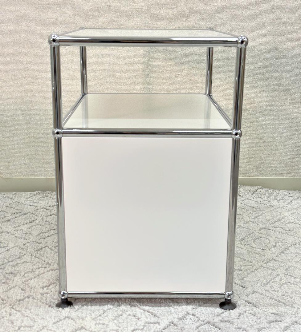 ほぼ未使用品■USMハラー■ローボード　ミニキャビネット　1列2段　ホワイト