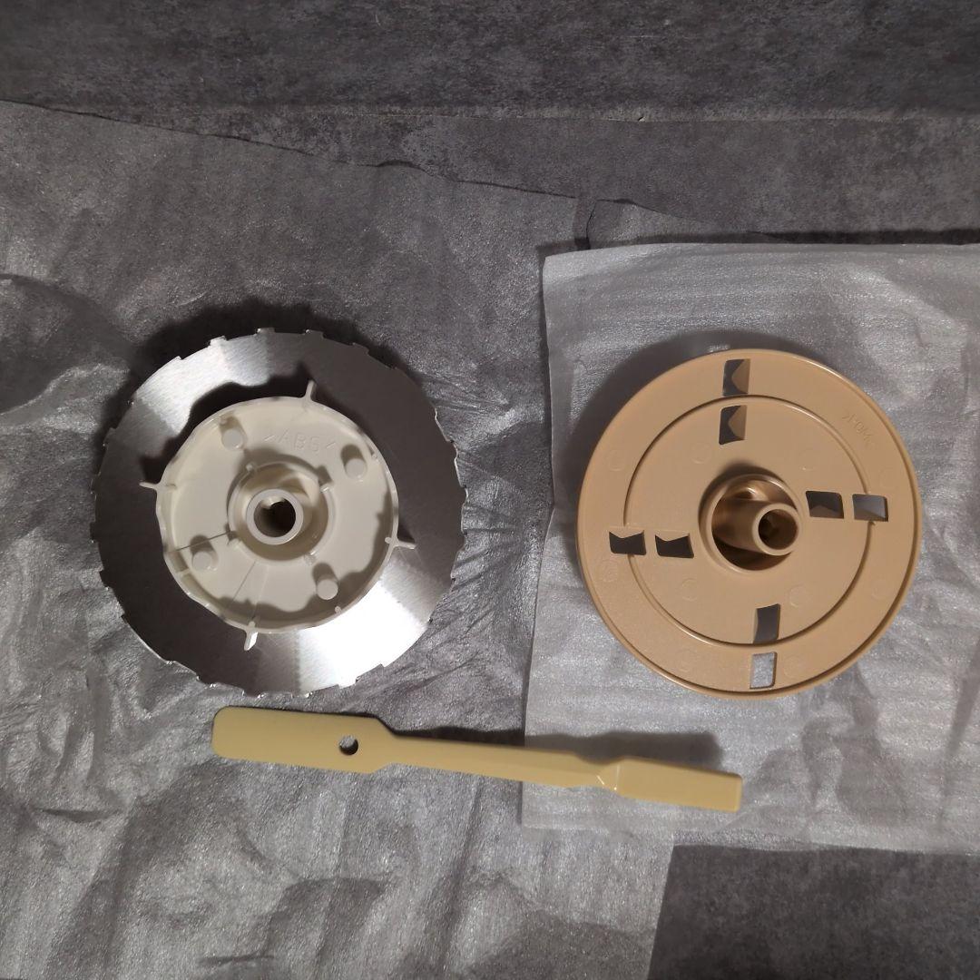 Panasonic　パナソニック フードプロセッサー MK-K81-W