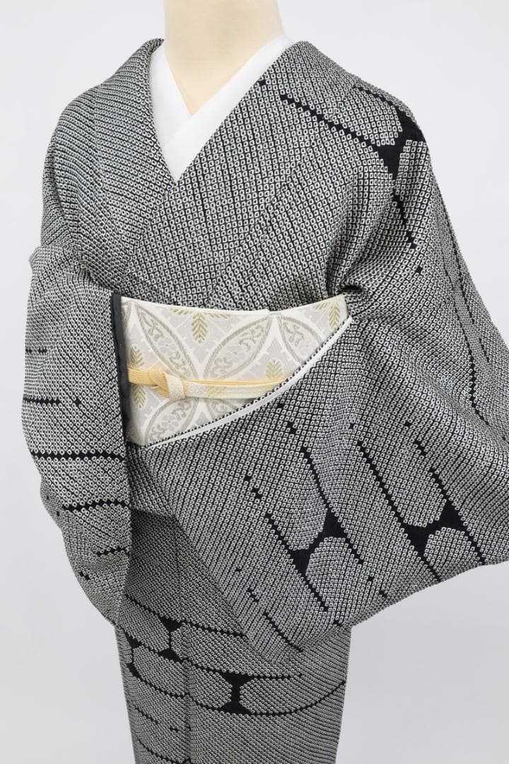 《上質■訪問着■豪華総絞り■シンプル石煉瓦模様■黒白◆袷正絹着物◆HB1-3》