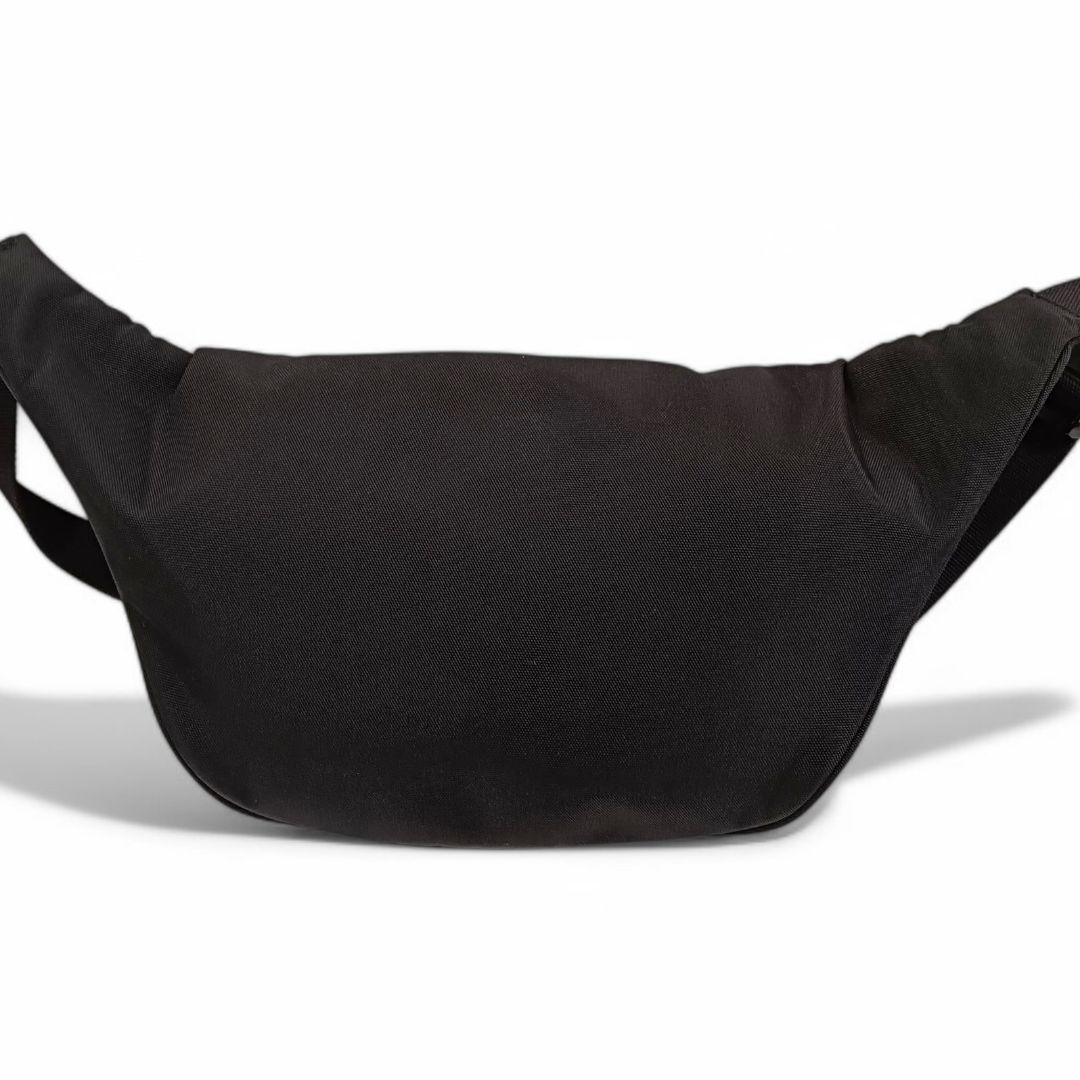 美品 正規品 バレンシアガ ウエストバッグ 黒 ブラック エクスプローラー