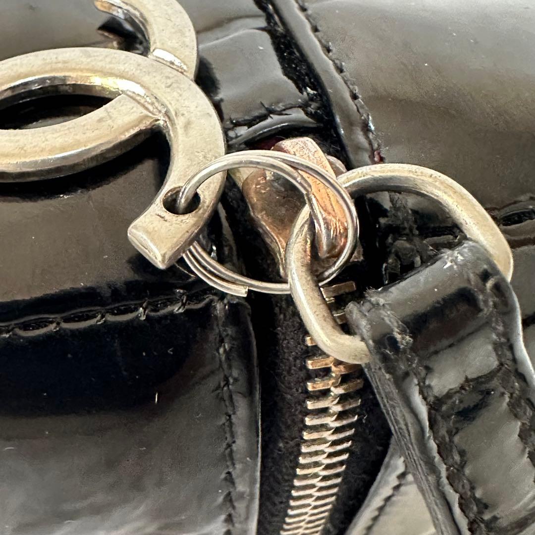 CHANEL シャネル チョコバーポーチ パテントレザー キューブ ブラック 黒