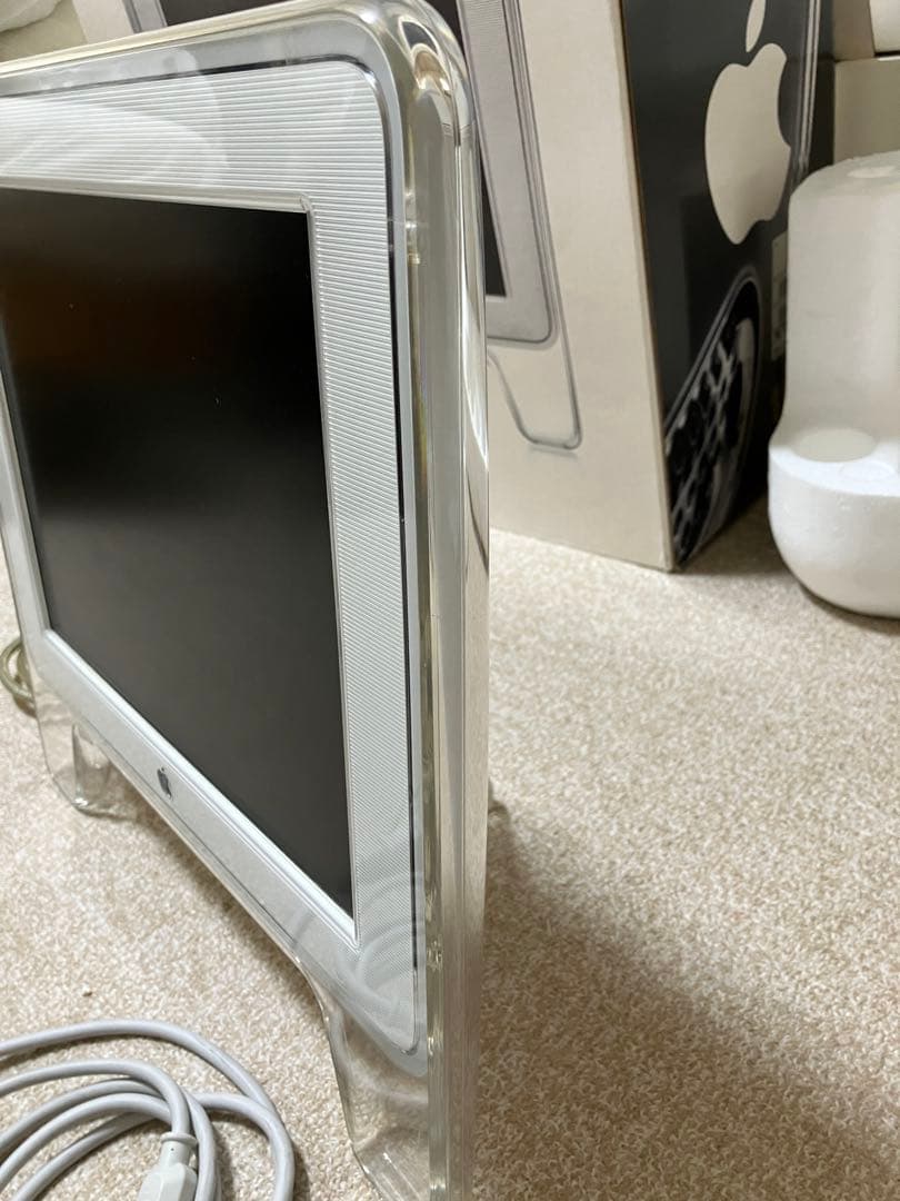 Apple Studio Display 15インチ　電源やケーブル付き