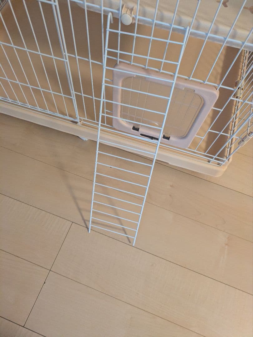 美品　2段　RAKU　猫　ケージ　大型　ゲージ　白