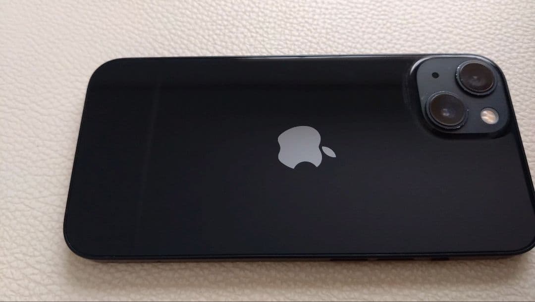 iPhone 13 128GB 電池容量84% 新品ガラスフィルム & ケース付