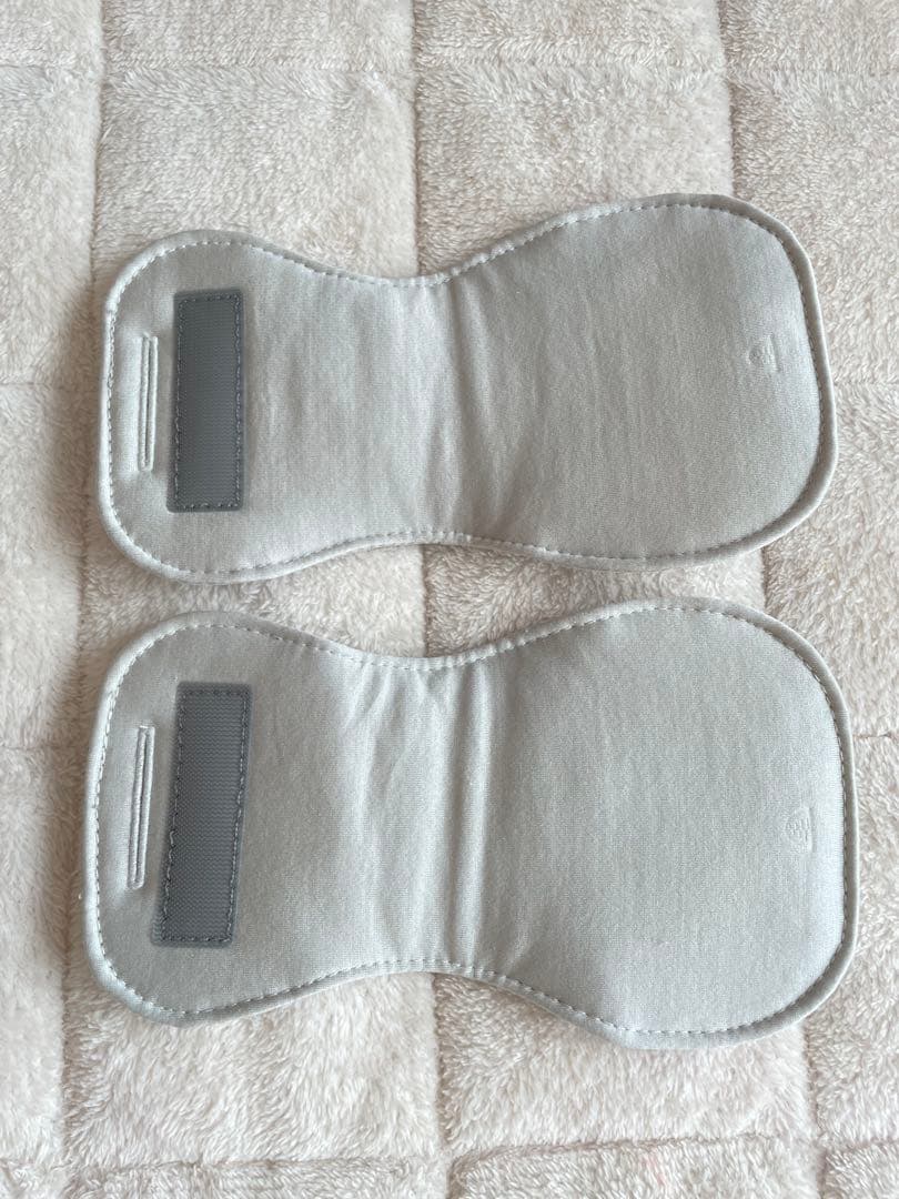 Nuna 抱っこ紐 グレー メッシュ　カドル