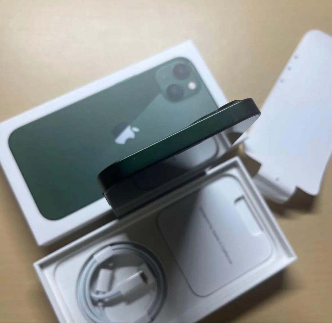 iPhone13 256GB SIMフリー　バッテリー最大容量100% 割れなし