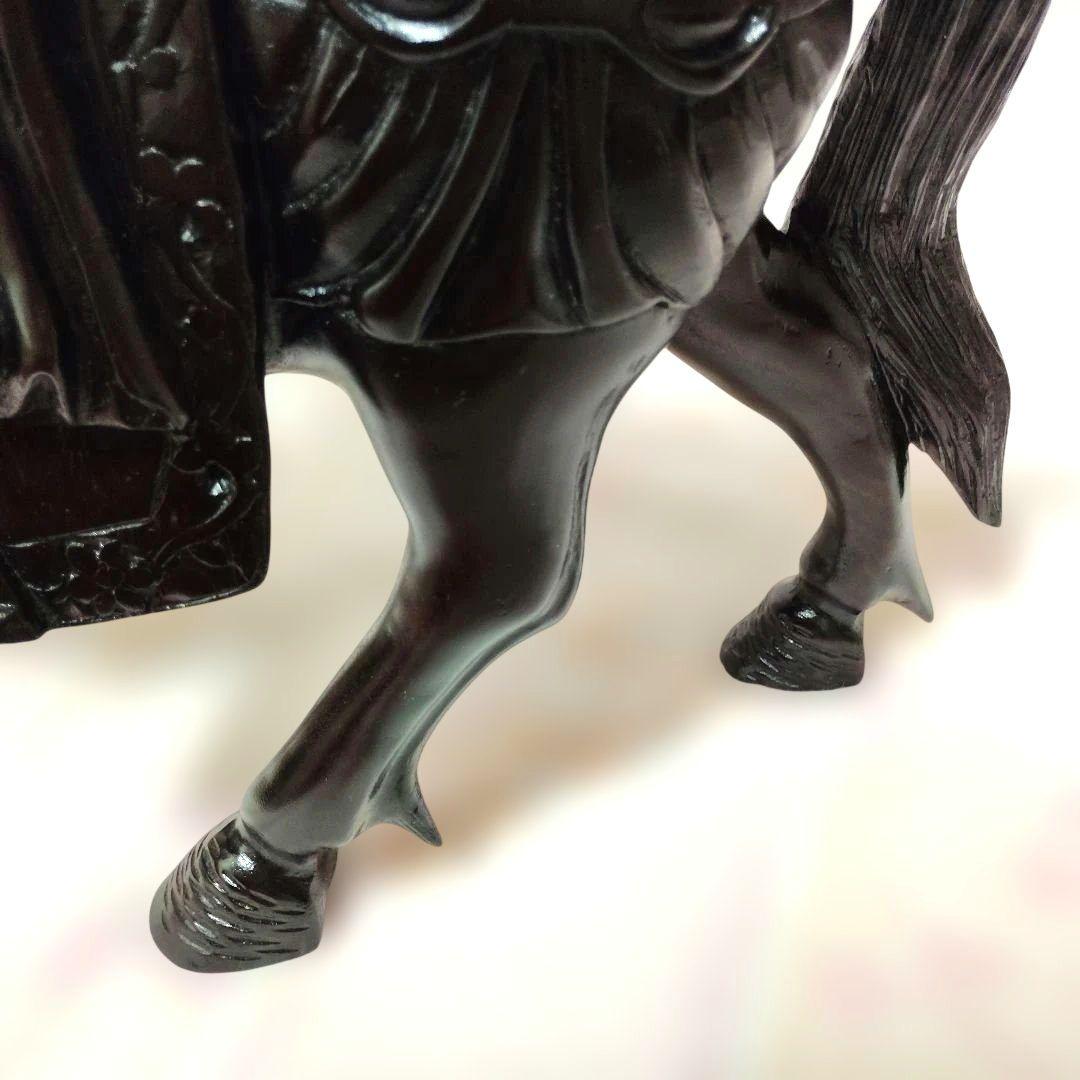 木製　馬　木彫り　戦勝馬　花櫚　工芸品　置物　オブジェ　手彫り　干支　午　唐木