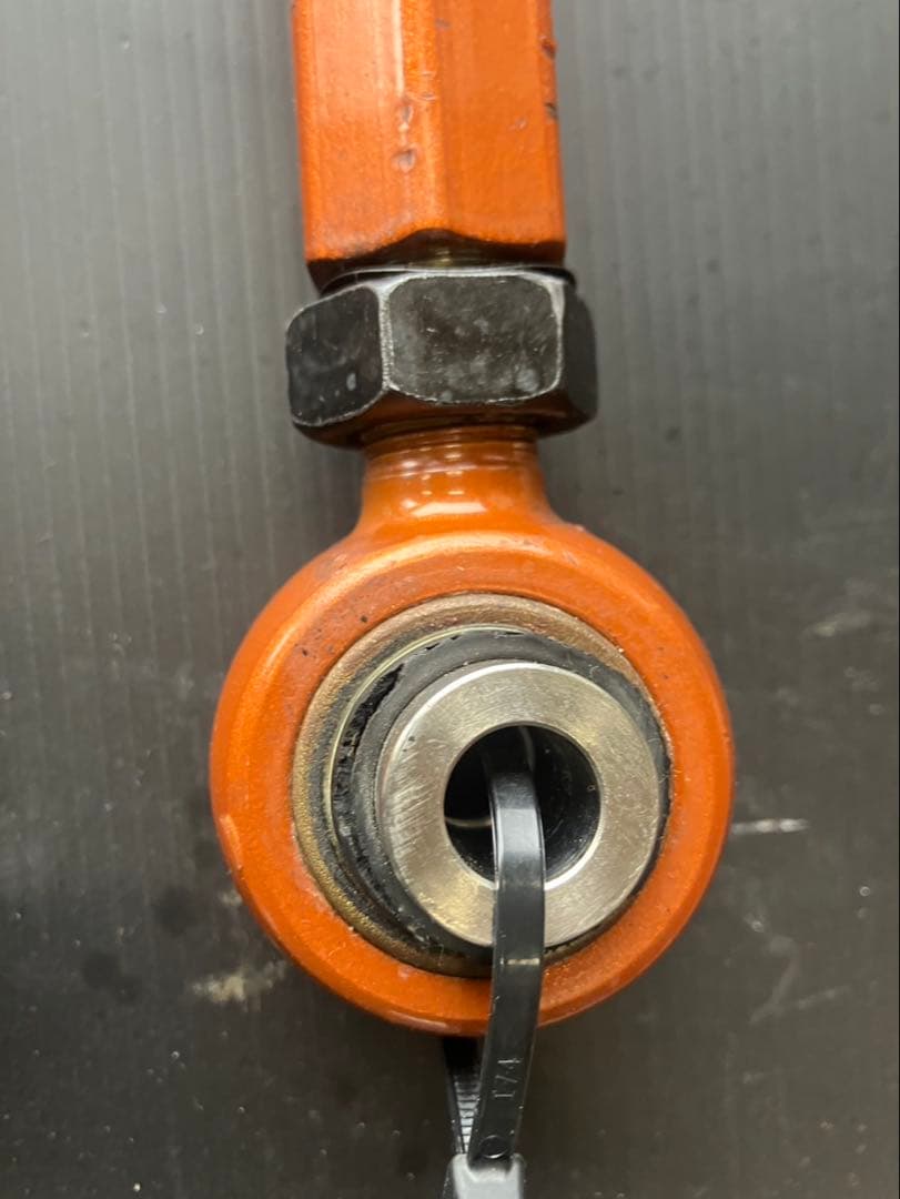 スキッドレーシング アッパーアーム トーコン 50プリウス