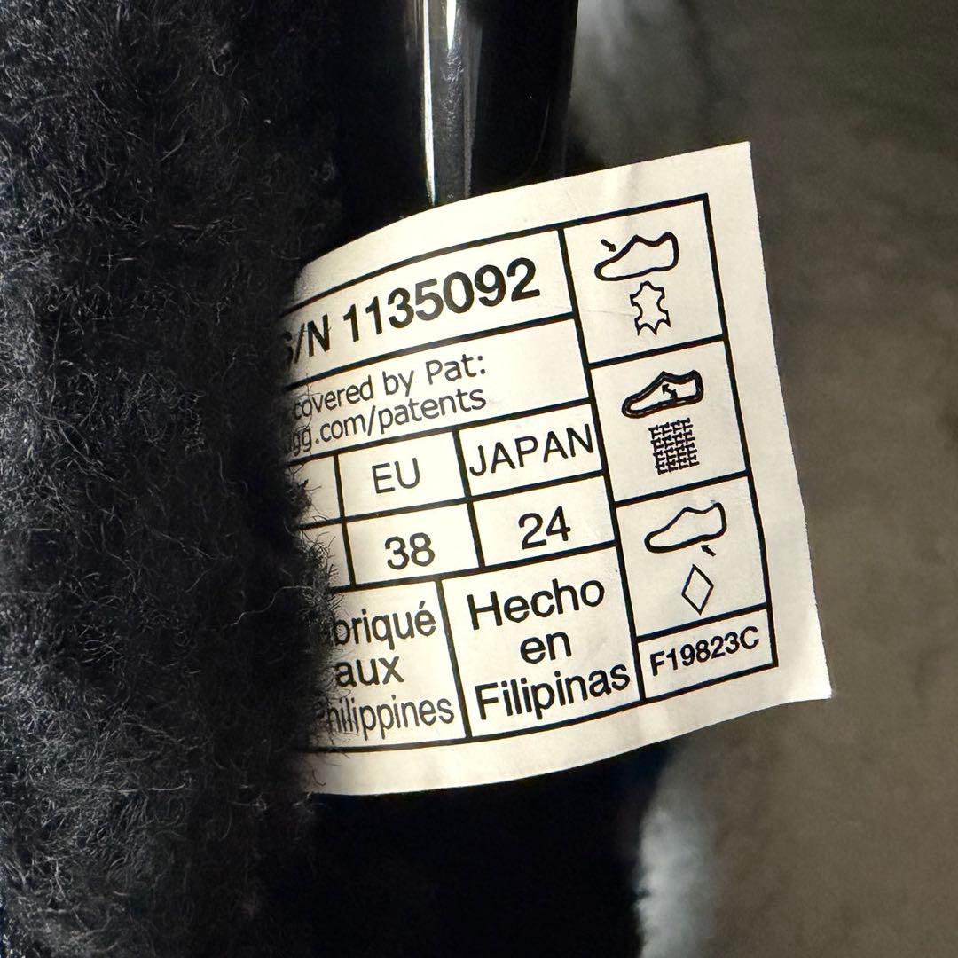 UGG クラシックウルトラミニプラットフォーム 黒 24cm