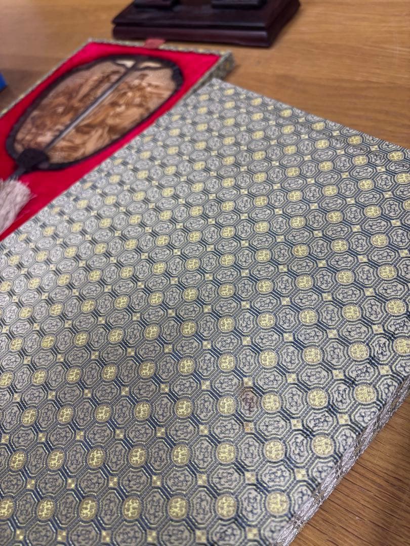 中国美術 唐木造 白檀透彫刻 翡翠 軍配型硯屏 団扇　唐物