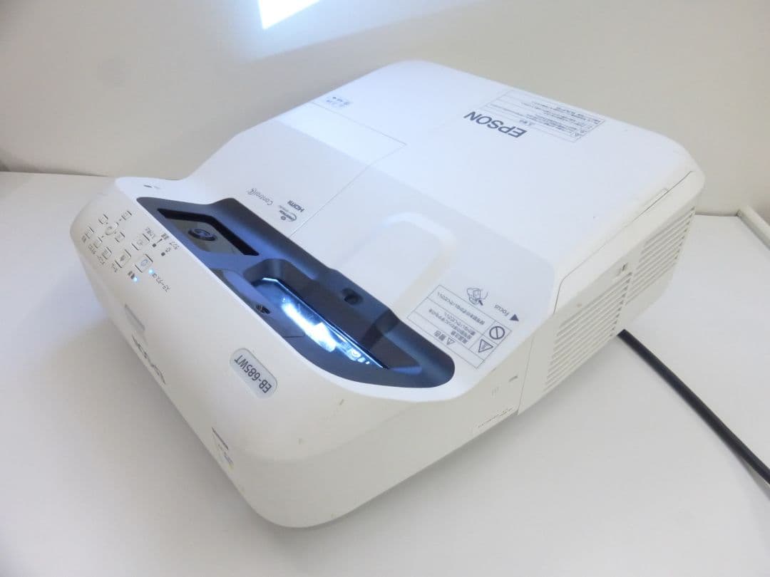 新品リモコン付EPSON ホームシアタープロジェクター EB-685WT 管8