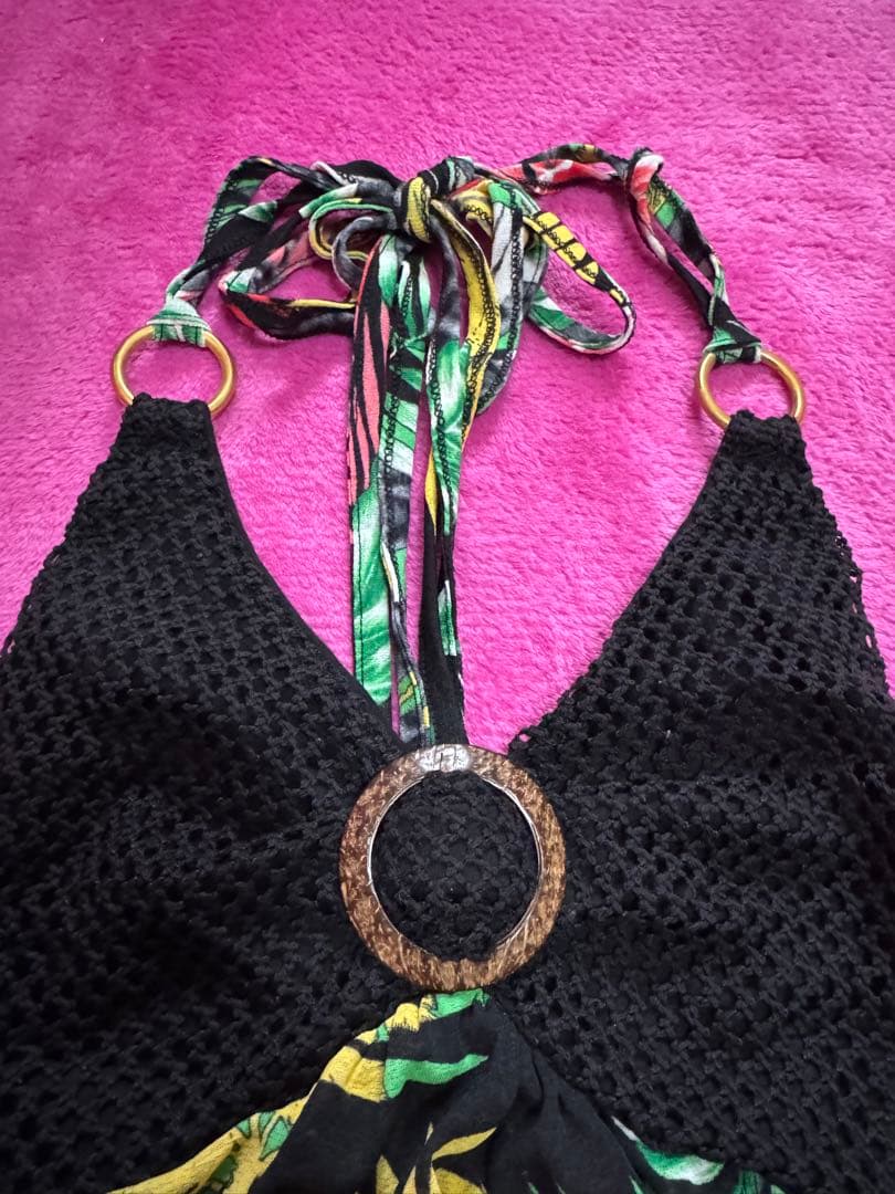 d.i.a トロピカル花柄キャミソール