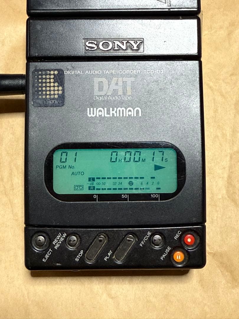 ポータブルプレーヤー SONY WALKMAN TCD-D3