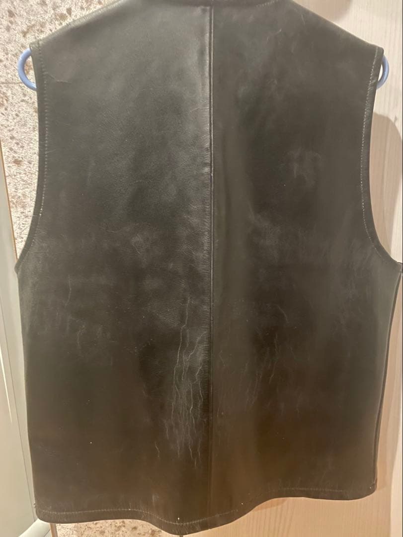 AVIREX USA ブラック革ベスト