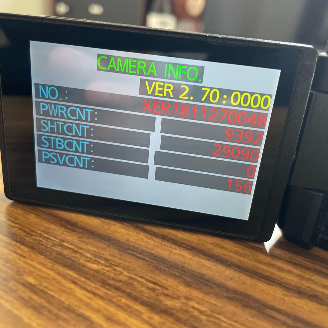 11/30まで。値下げします。 LUMIX G9 ミラーレス一眼カメラ