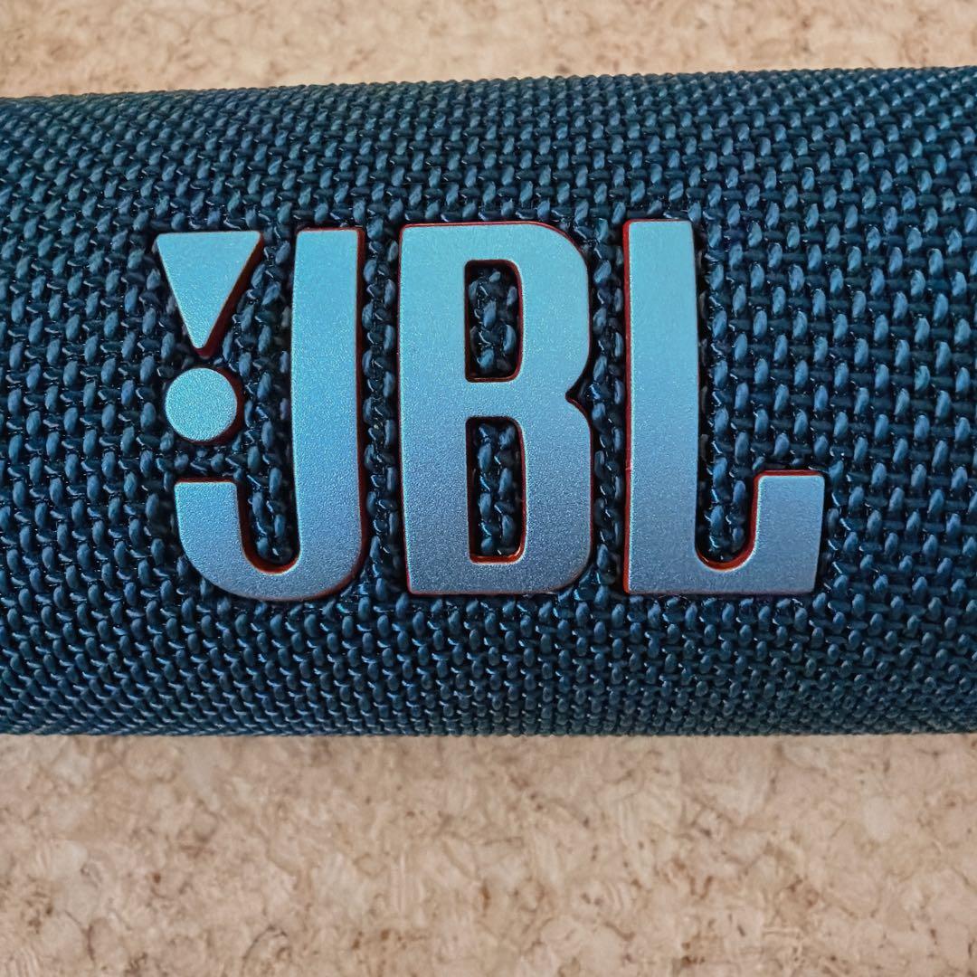 【ほぼ新品】JBL Flip 6 ブルー（使用わずか・元箱あり）