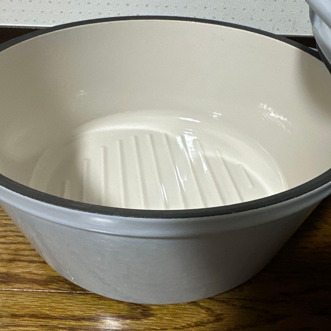 バーミキュラ　オープンポット　ラウンド22cm　ストーン　レシピ本付き