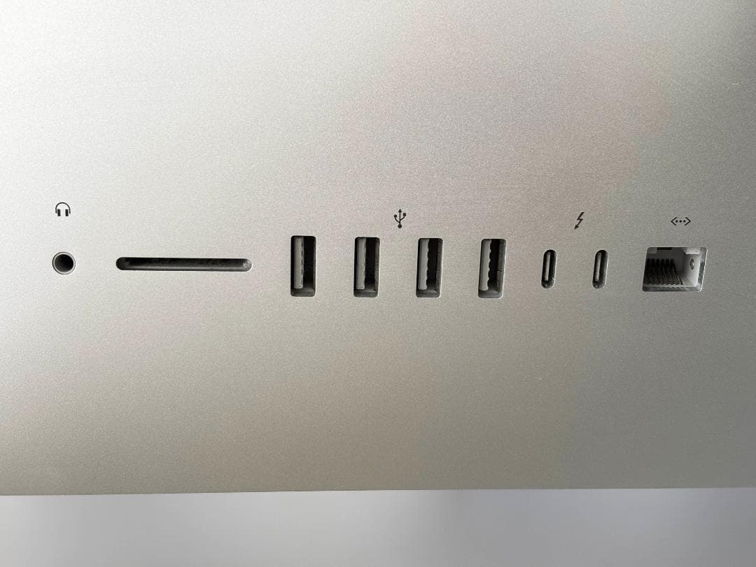 【美品】Apple iMac 21.5インチ 2017／マウス・キーボードあり