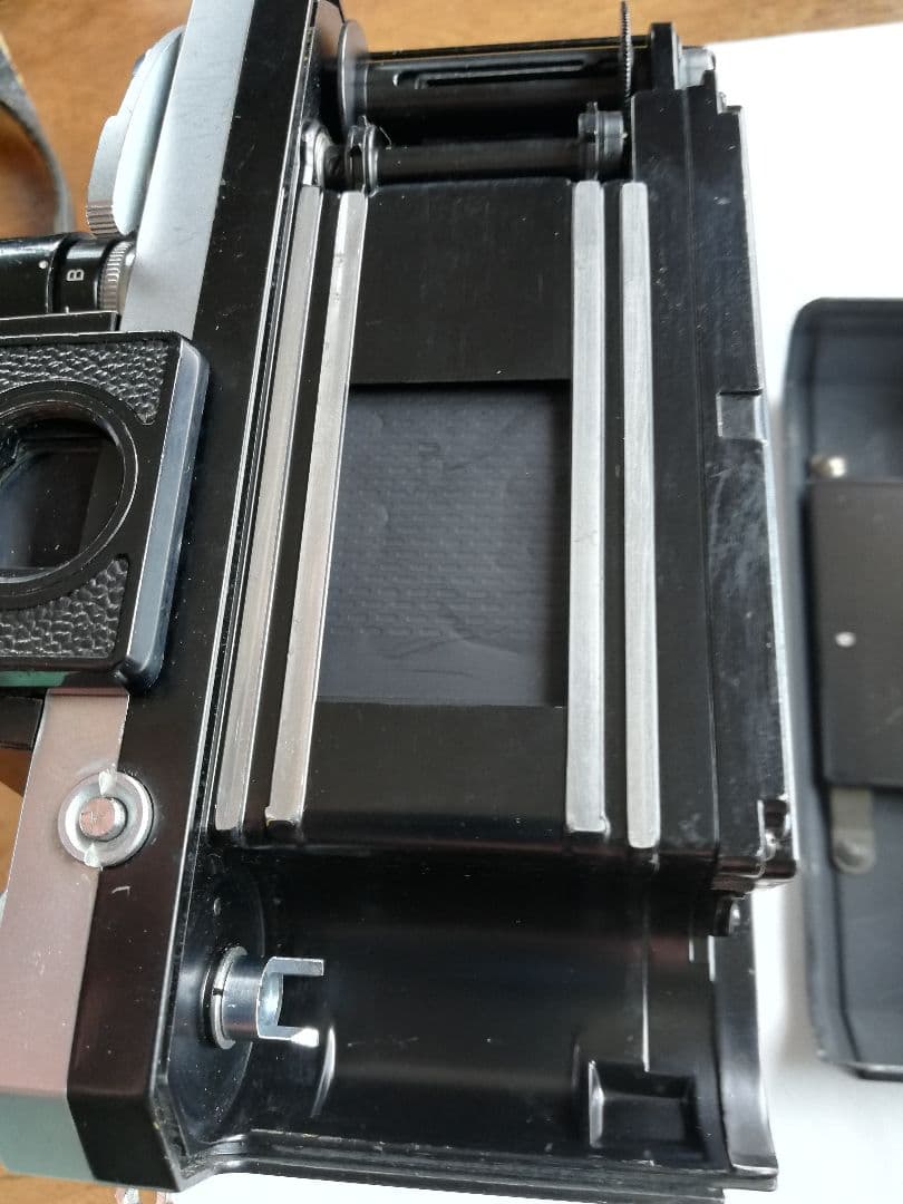 Nikon F 一眼レフ　フィルムカメラ　レンズ付き