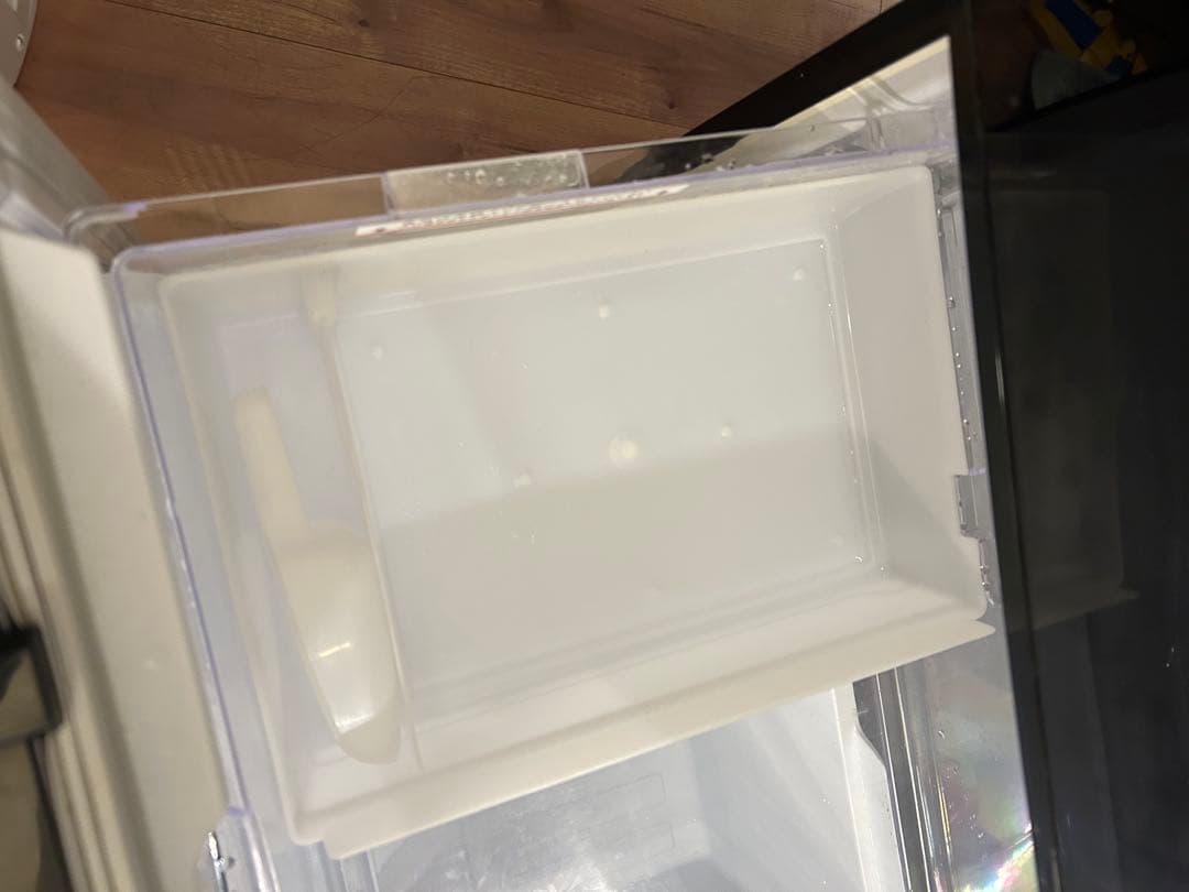 三菱　冷蔵庫　370リットル