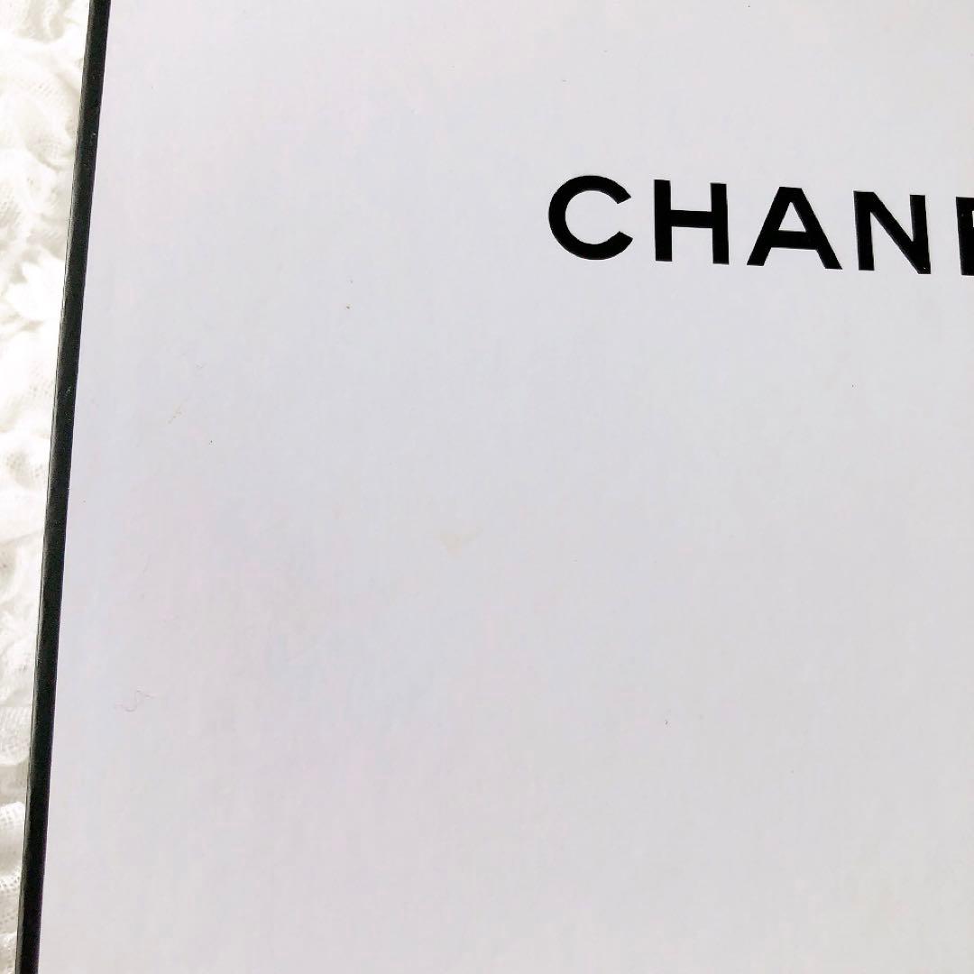 【未使用】CHANEL ギフトBOX CHANCE ボディ乳液　ロクシタン