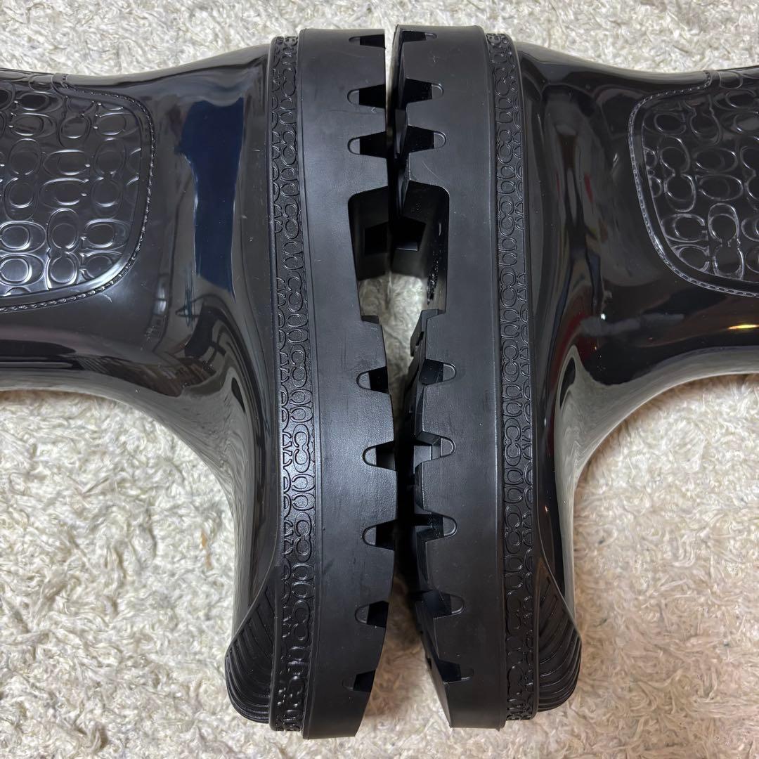 美品　コーチ　レディースレインブーツ　シグネチャー　黒