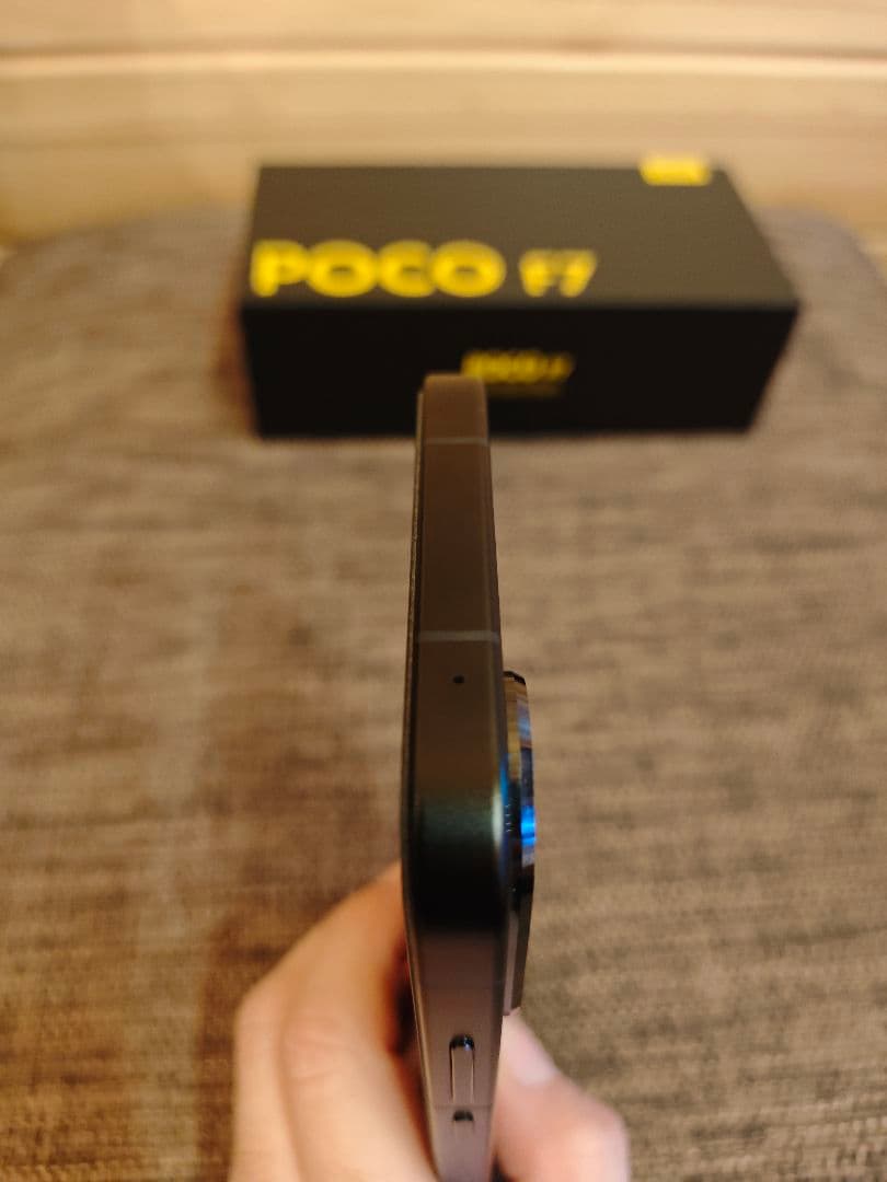 【ぬりこ】Xiaomi POCO F7 256GB ブラック 本体